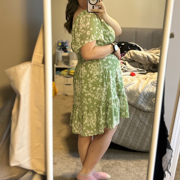 Dynamite Eliana Flare Mini Dress in Green - Picture 5 of 9